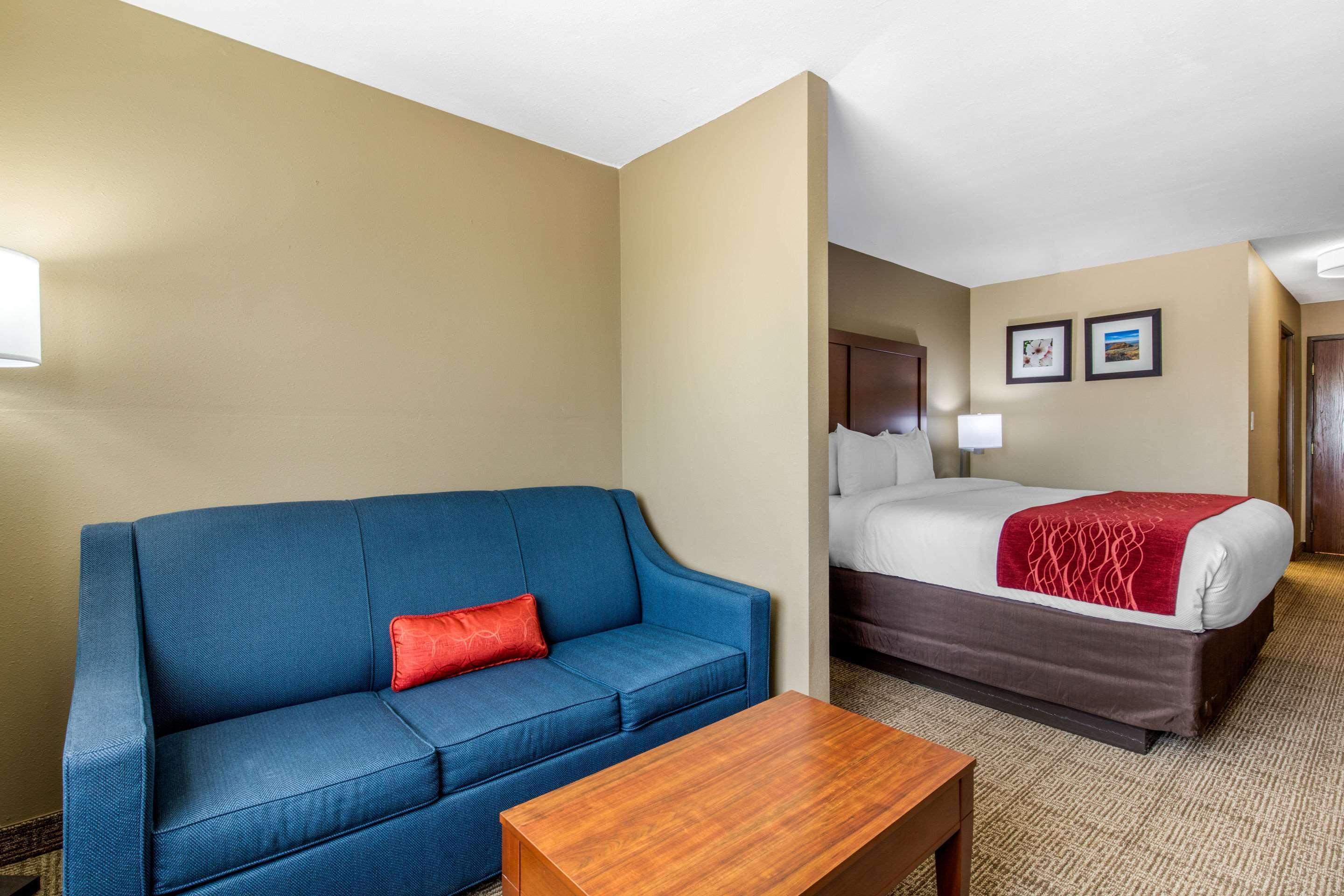 Comfort Inn & Suites McComb Buitenkant foto