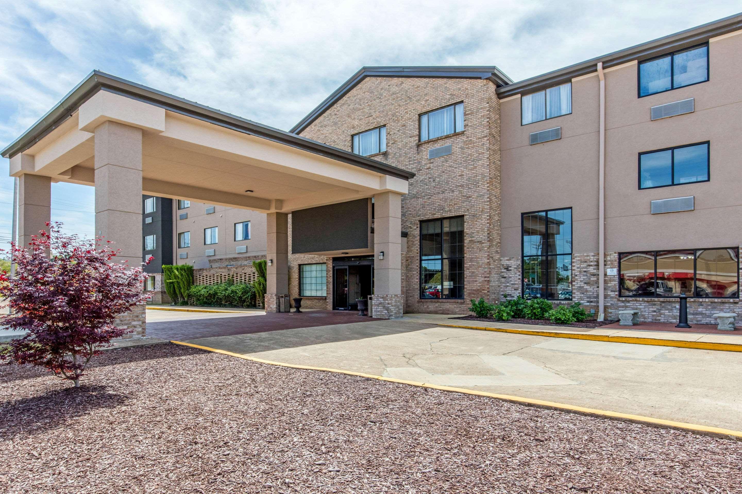 Comfort Inn & Suites McComb Buitenkant foto